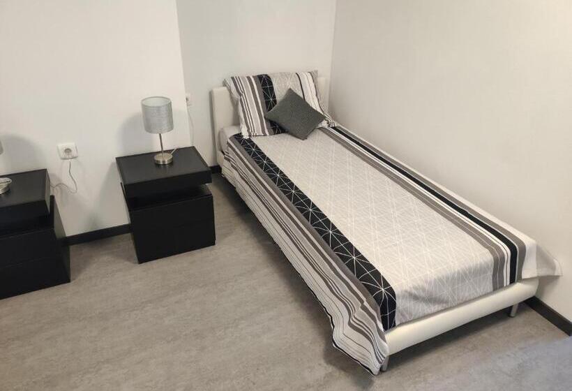 Studio Standard, Viktor Rooms And Apartments