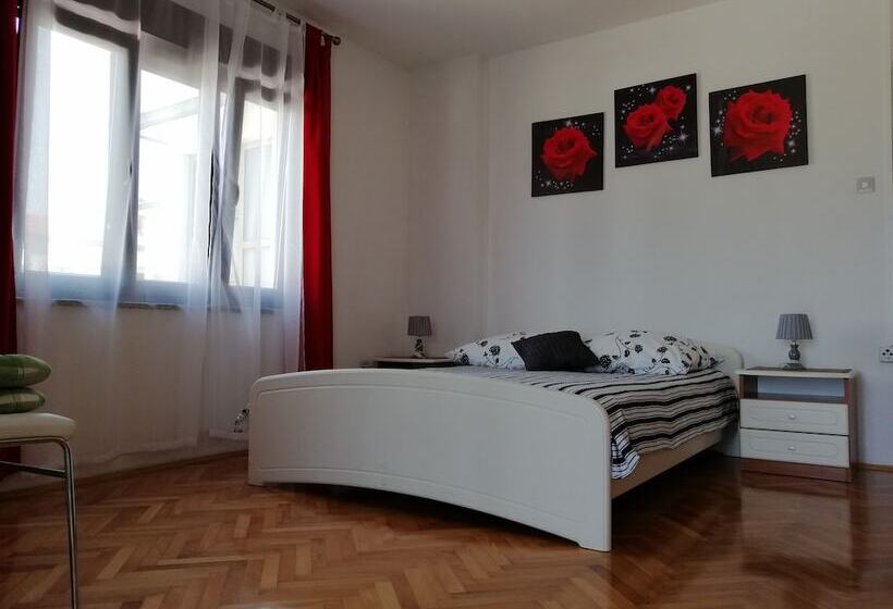 Pokój Deluxe, Viktor Rooms And Apartments