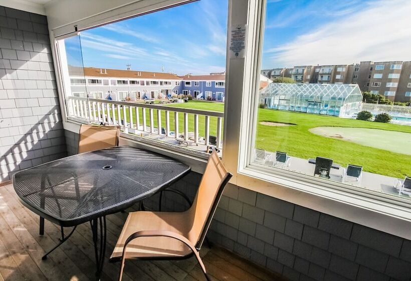 スイート, Edgewater Beach Resort