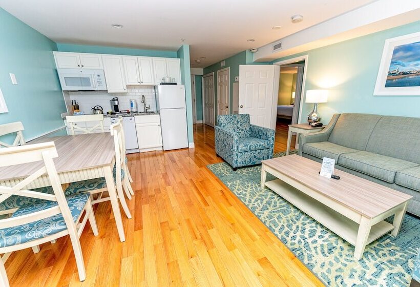 2ベッドスイートルーム, Edgewater Beach Resort