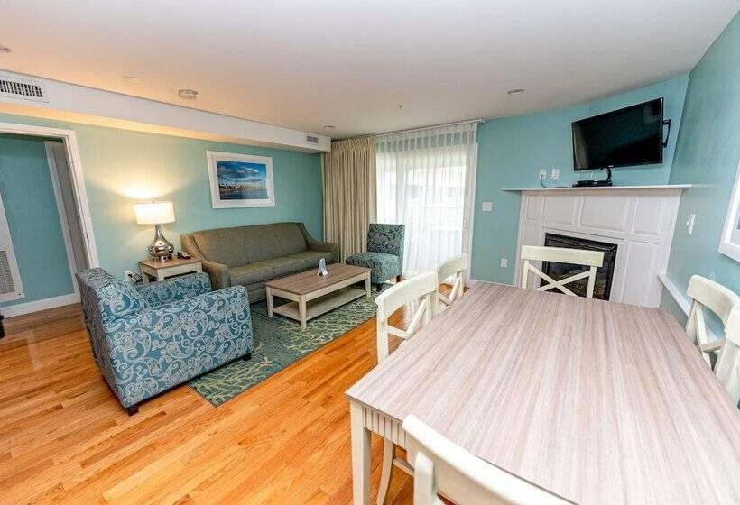 2ベッドスイートルーム, Edgewater Beach Resort