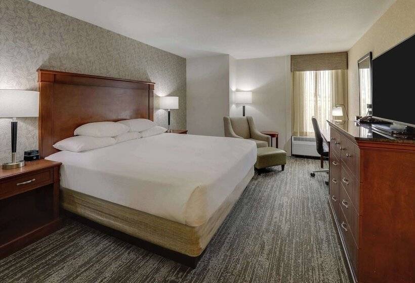 Номер Deluxe, Drury Inn & Suites Atlanta Marietta