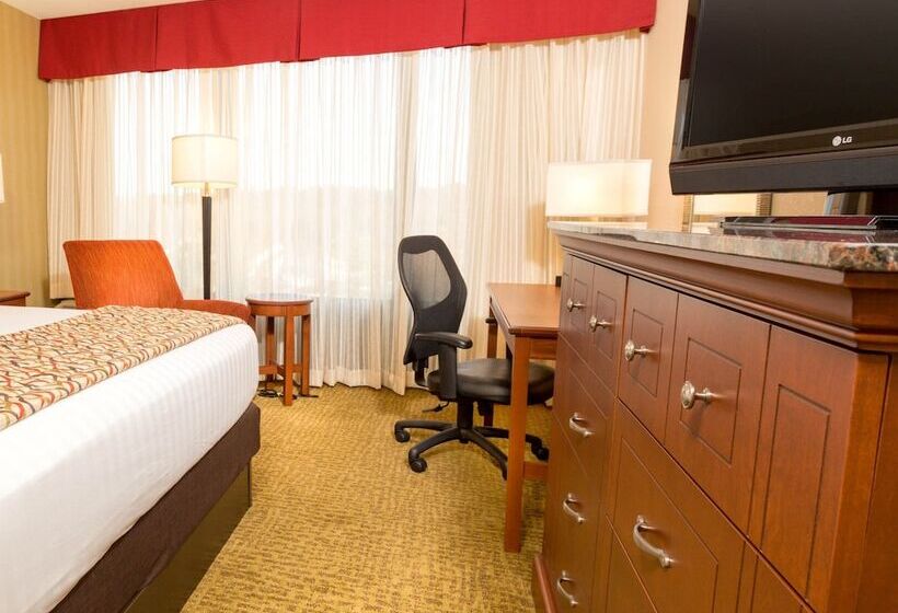 Номер Deluxe, Drury Inn & Suites Atlanta Marietta