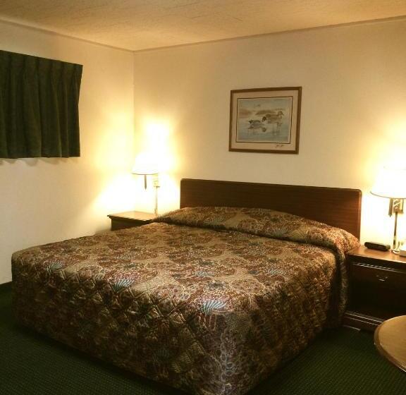 스탠다드 룸 킹사이즈 침대, Rapids Inn & Suites