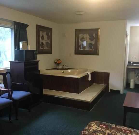 자쿠지 스위트, Rapids Inn & Suites