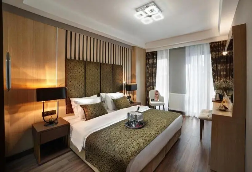 スーペリアールーム, Pell Palace Hotel & Spa