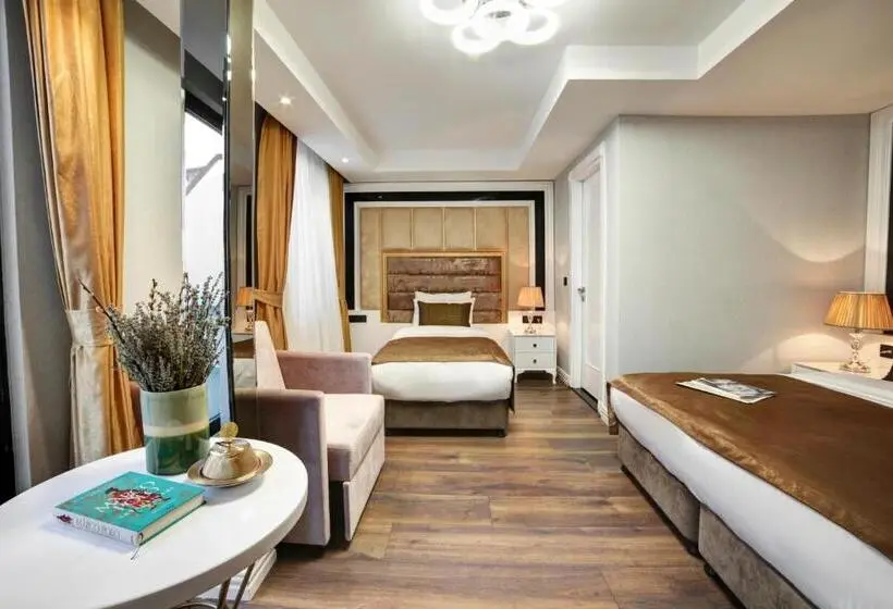 ファミリールーム, Pell Palace Hotel & Spa