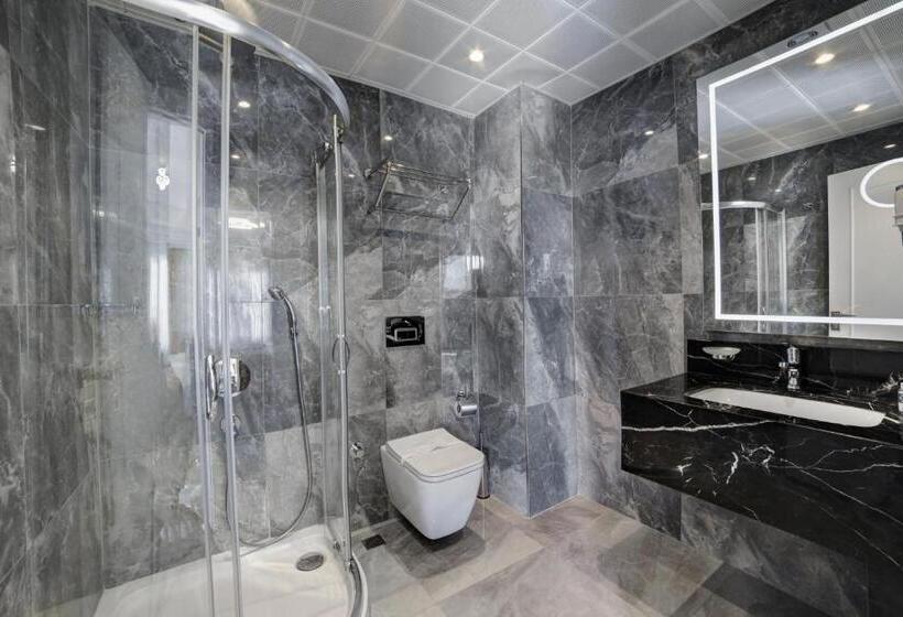 اتاق لوکس, Pell Palace Hotel & Spa