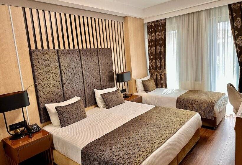 اتاق سوپریور سه تخته, Pell Palace Hotel & Spa