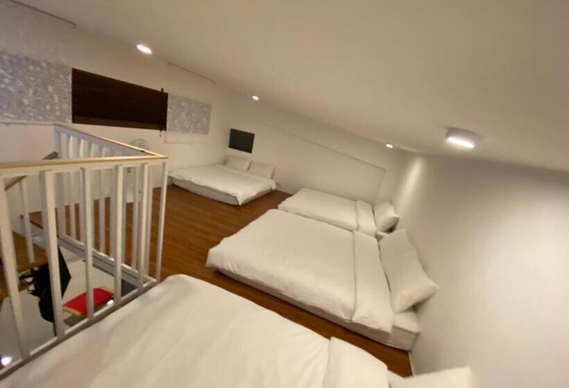 اتاق خانوادگی, 墾丁好消息民宿good News