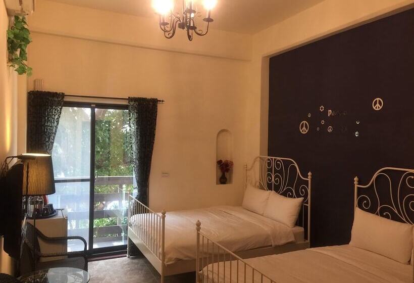 اتاق استاندارد چهار تخته, 墾丁好消息民宿good News