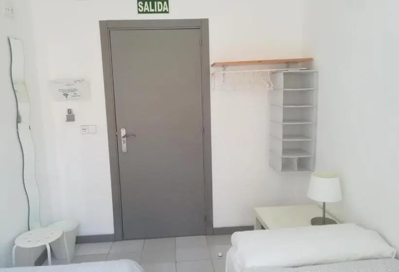 Standard-huone Jaettu Kylpyhuone, Hostel Urban Sevilla