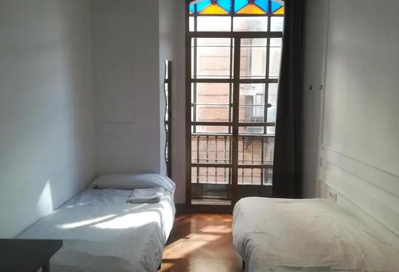 Standard-huone Jaettu Kylpyhuone, Hostel Urban Sevilla