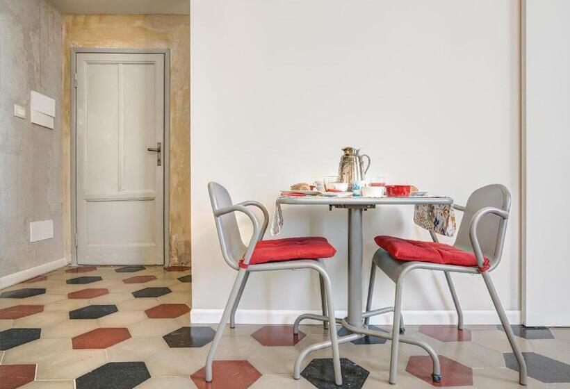 اتاق لوکس چهار تخته, Casa Rowe B&b