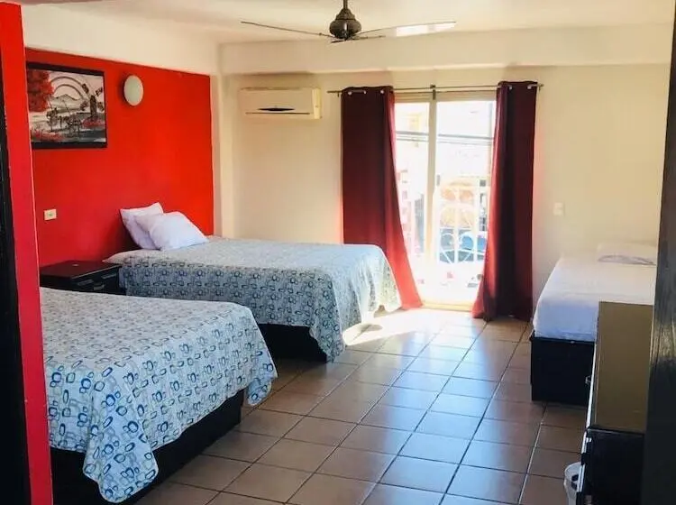 スタンダード5人部屋, Chapala