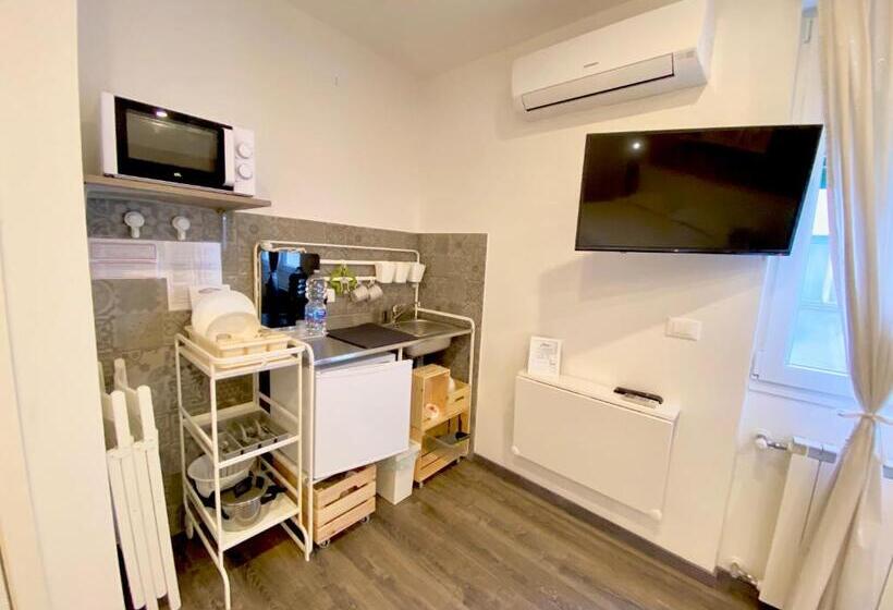 استودیوی لوکس, Mimì Rooms&studios