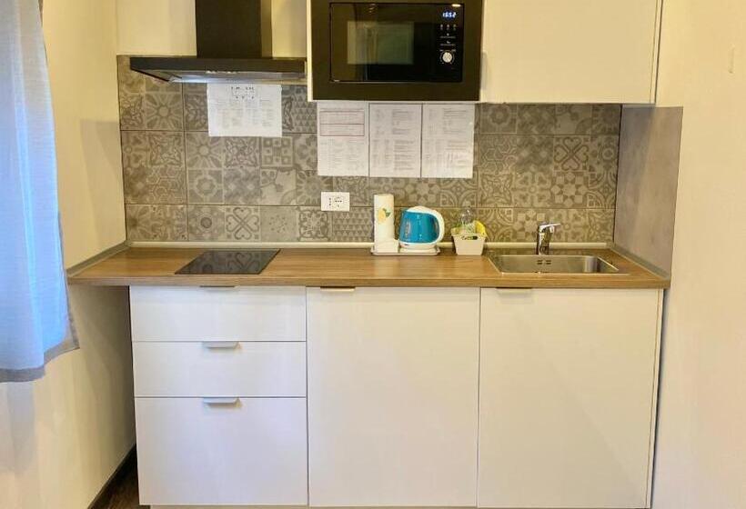 Superior studio with balcony, Mimì Rooms&studios