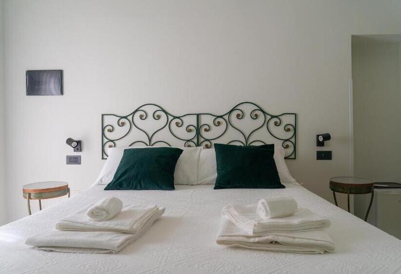 غرفة قياسية سرير كينج, Fanny B&b