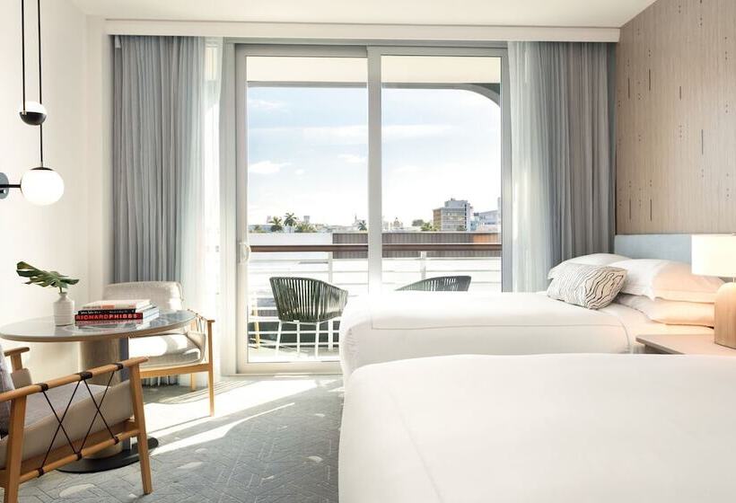 غرفة بريميوم مطلة على المدينة, Kimpton   Hotel Palomar South Beach, An Ihg