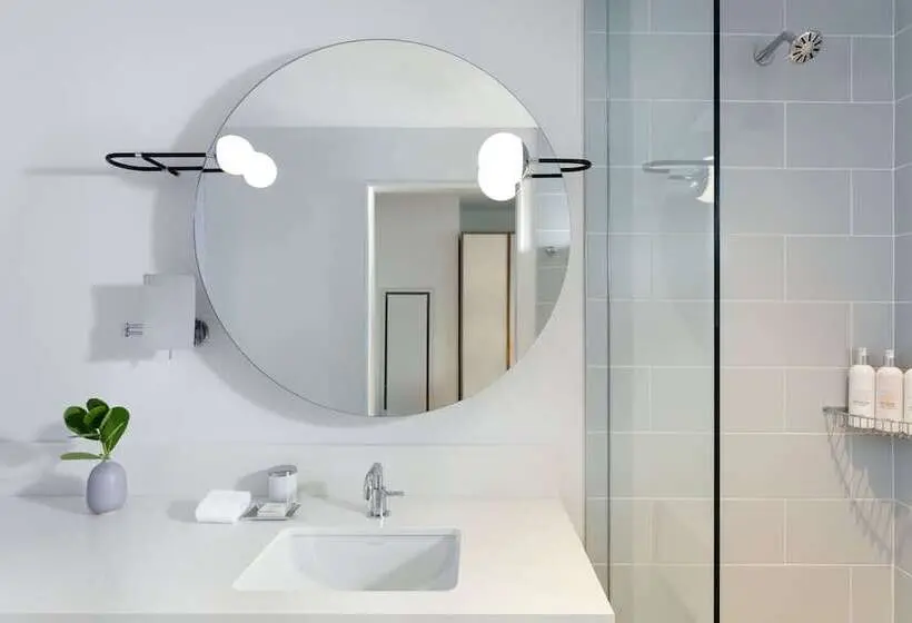 ２ダブルベッドのスタンダードルーム, Kimpton   Hotel Palomar South Beach, An Ihg