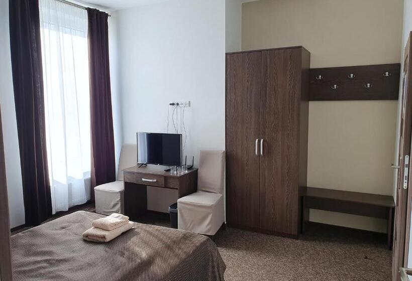 اتاق استاندارد, Svetainė