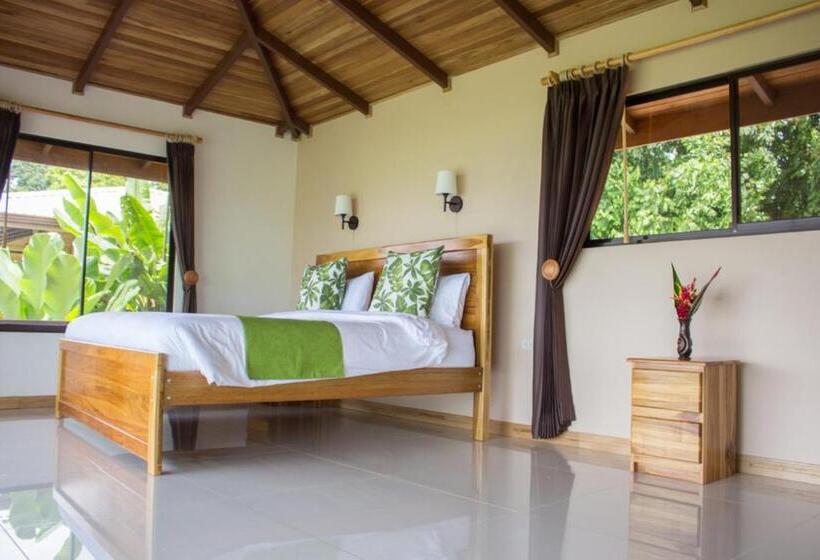 بنجلو قياسى مطل على البحر, Drake Bay Greenleaf