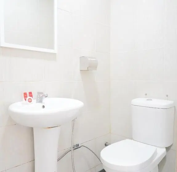 Deluxe Yhden Hengen Huone, Oyo 89373 Nobel Homestay