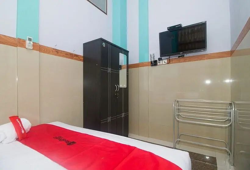 スタンダードルーム, Reddoorz Syariah Near Alun Alun Bojonegoro