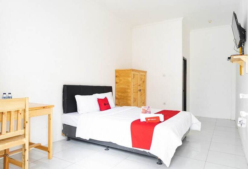 Номер Стандарт, Reddoorz Syariah Near Jatisampurna Hospital