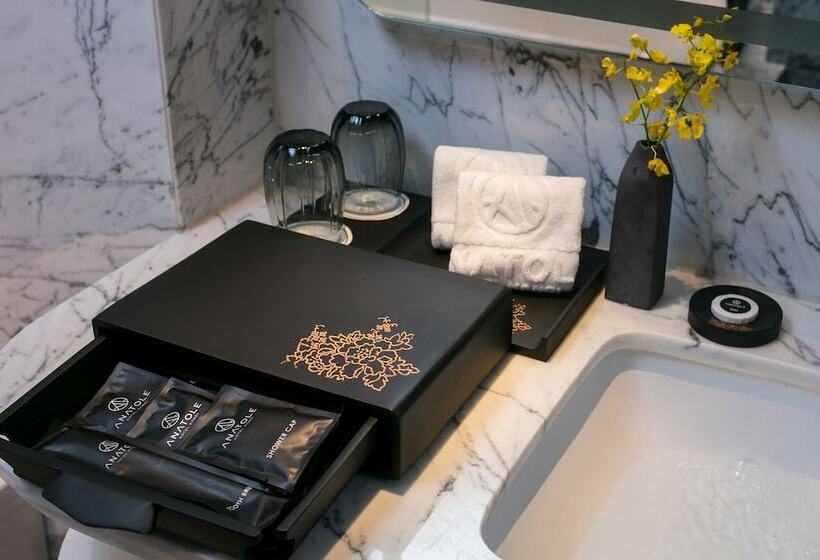 City View Suite, Anatole Hotel Hanoi