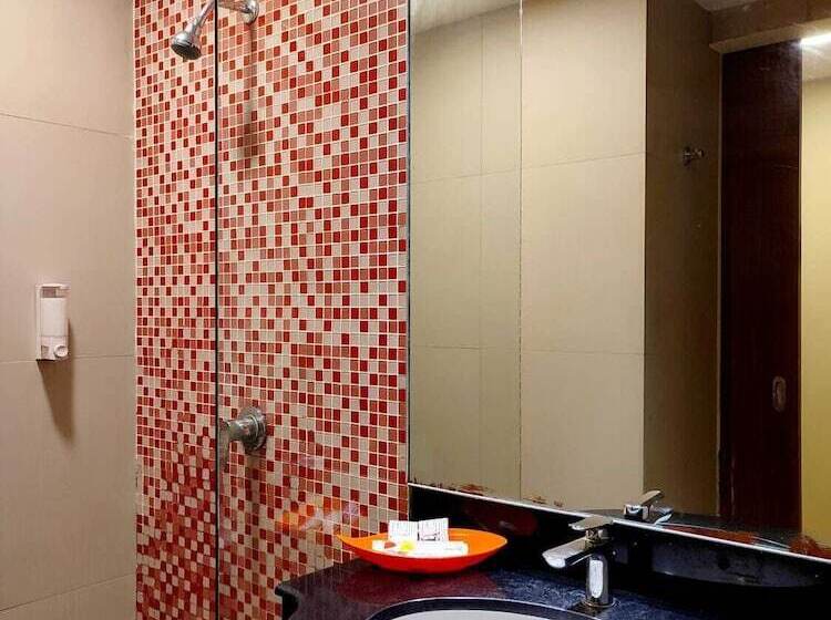 スーペリアールーム, Front One Hotel Purwodadi