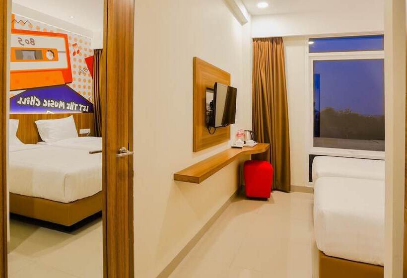 Номер Superior, Front One Hotel Purwodadi