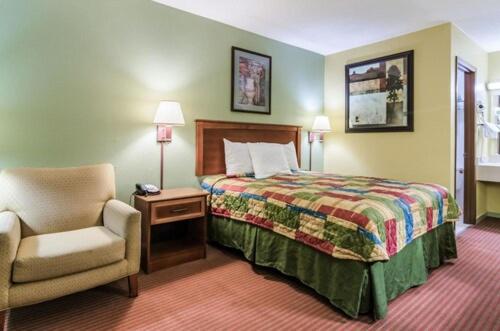 Номер Deluxe, Regency Inn
