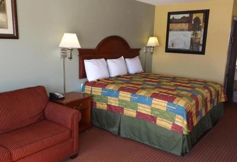 キングサイズベッドのデラックスルーム, Regency Inn