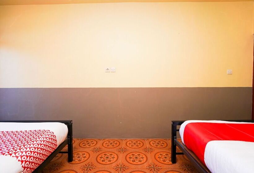 Quarto Familiar, Tengger Indah Bromo Homestay At Desa Wisata Bromo Mitra Reddoorz