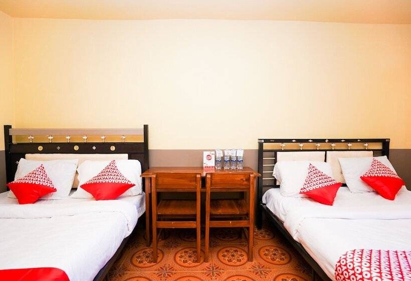 Quarto Familiar, Tengger Indah Bromo Homestay At Desa Wisata Bromo Mitra Reddoorz