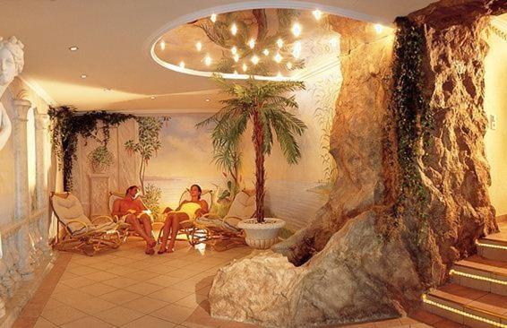 غرفة قياسية, Garni Caroline