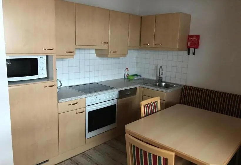 Apartamento Superior 1 Dormitório, Garni Litzner