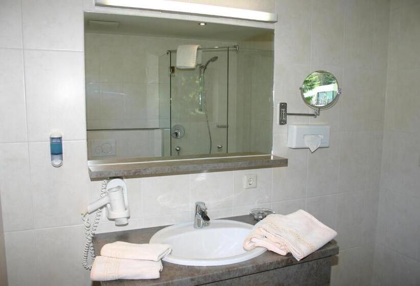 标准间带阳台, Hochland