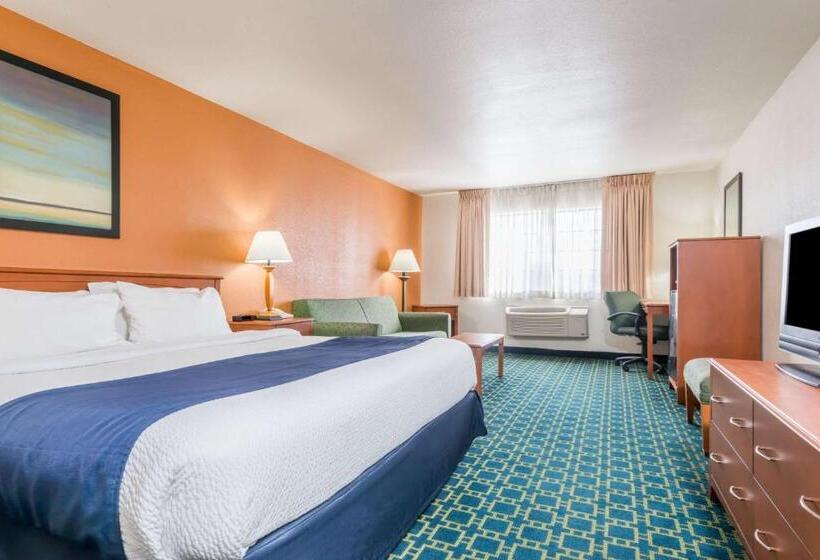Стандартный Номер Кровать Кинг, Baymont By Wyndham Santa Fe