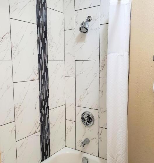 带大床的标准间, Baymont By Wyndham Santa Fe