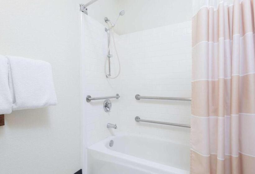 适用于残疾人士的豪华房间, Baymont By Wyndham Santa Fe