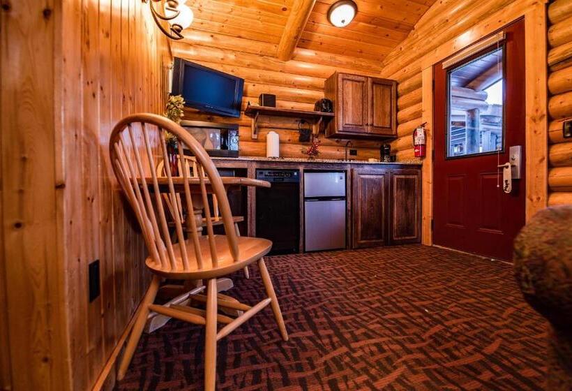 Хижина, Elk Country Inn