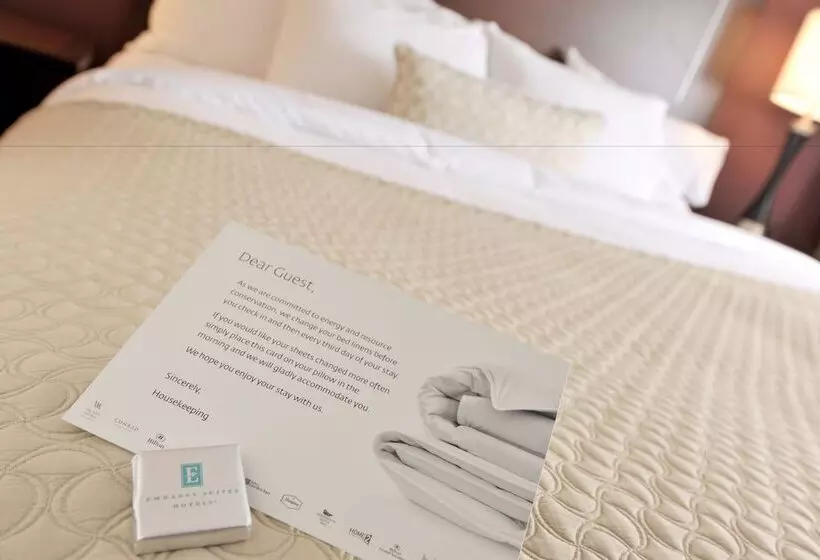 プレミアムスイート, Embassy Suites By Hilton Kansas City International Airport