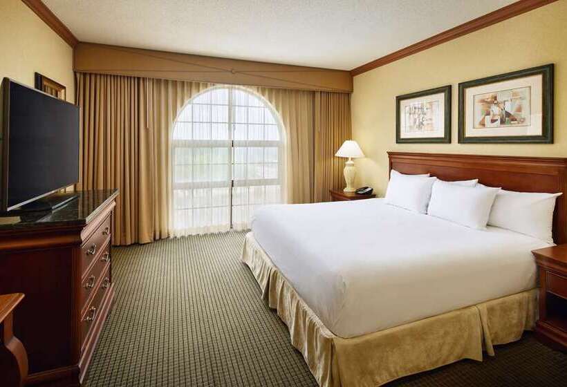 Люкс, Embassy Suites By Hilton Kansas City International Airport
