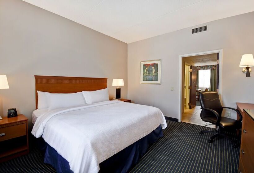 Люкс, Embassy Suites By Hilton Lexington/uk Coldstream