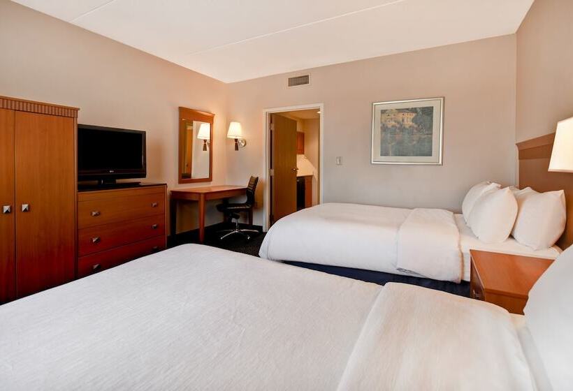 スイート, Embassy Suites By Hilton Lexington/uk Coldstream