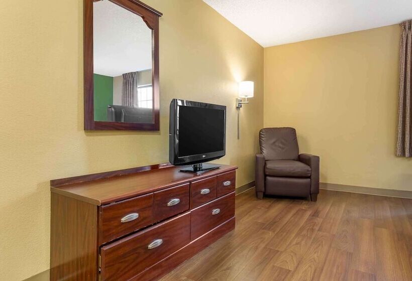 إستوديو قياسى, Extended Stay America Suites  Seattle  Everett  North