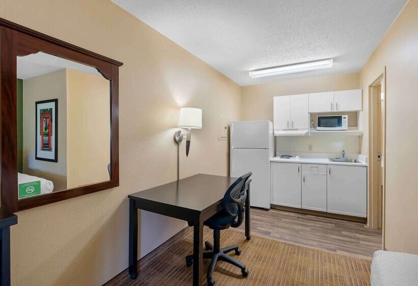 스탠다드 스튜디오, Extended Stay America Suites  Virginia Beach  Independence Blvd