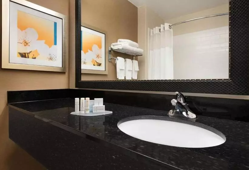 スタンダードルーム, Fairfield Inn Kankakee Bourbonnais